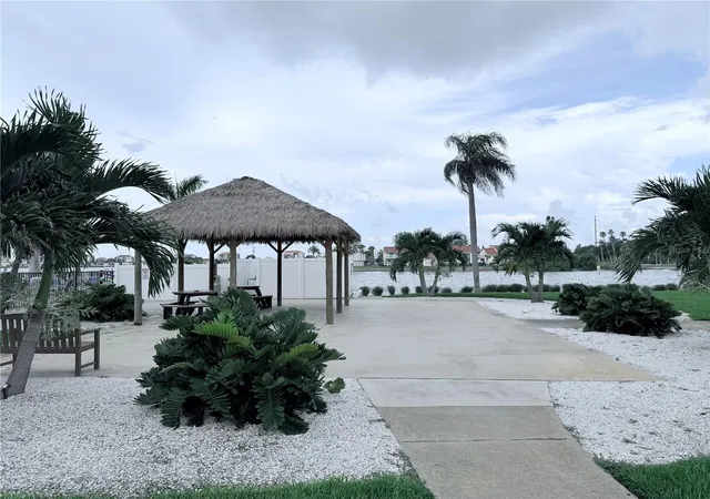 15th image of 5200 Brittany Dr S #609, St Petersburg, FL 33715 | MLS# TB8542424