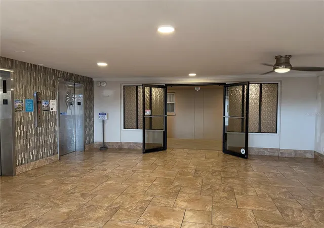 4th image of 5200 Brittany Dr S #609, St Petersburg, FL 33715 | MLS# TB8542424