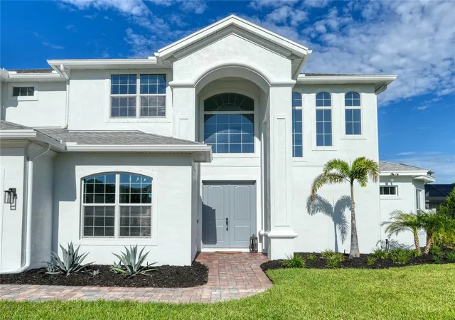 Photo 2 of Single family home for sale at 16306 Wild Mallard Dr, Odessa, FL 33556 | MLS# TB8542430 | Listing updated on 2026-10-07