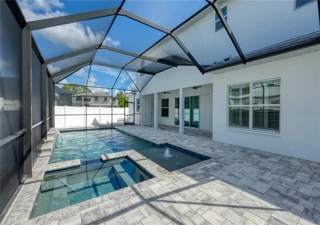 Photo 3 of Single family home for sale at 16306 Wild Mallard Dr, Odessa, FL 33556 | MLS# TB8542430 | Listing updated on 2026-10-07
