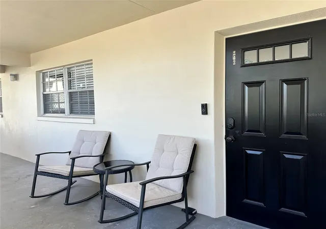 Photo 3 of Sale Pending at 7173 W Country Club Dr N #242, Sarasota, FL 34243 | MLS# A4704052 | Listing updated on 2026-09-01