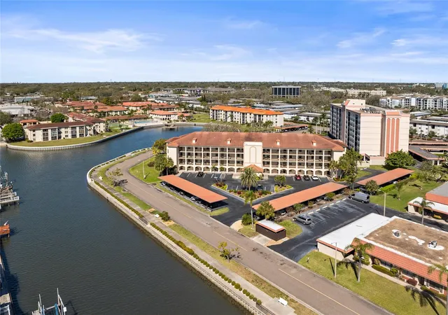 32nd image of 19029 Us Hwy 19 N #7-9, Clearwater, FL 33764 | MLS# TB8542435
