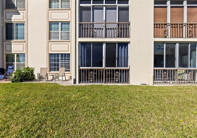 5th image of 19029 Us Hwy 19 N #7-9, Clearwater, FL 33764 | MLS# TB8542435