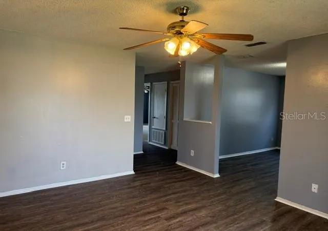 Listing Photo 1 - Condo for sale in building located at 4261 Pershing Pointe Pl, Orlando, FL 32822 - Unit #3