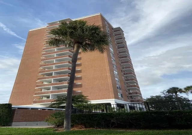 Photo 3 of Condo for sale at 4015 Bayshore #17A, Tampa, FL 33611 | MLS# O6436589 | Listing updated on 2026-10-15
