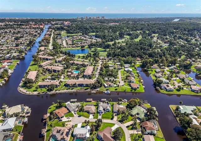 Photo 4 of Single family home for sale at 64 Fleming Ct, Palm Coast, FL 32137 | MLS# FC320978 | Listing updated on 2026-10-15