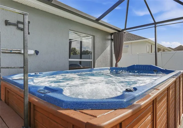Photo 4 of Single family home for sale at 230 Lake Arietta Ct, Auburndale, FL 33823 | MLS# O6436593 | Listing updated on 2026-10-09