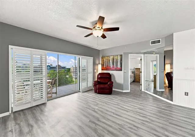 Photo 3 of Condo for sale at 960 Starkey Rd #3501, Largo, FL 33771 | MLS# TB8542448 | Listing updated on 2026-10-05