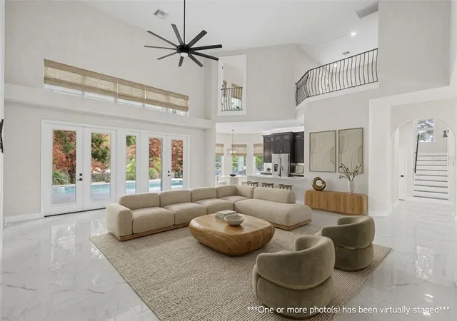 Photo 3 of Single family home for sale at 2540 Hempel Cvs Ct, Windermere, FL 34786 | MLS# O6436594 | Listing updated on 2026-09-06