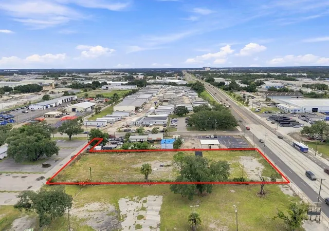 Photo 1 of Land for sale at 4946 E Hillsborough Ave, Tampa, FL 33610 | MLS# TB8542461 | Listing updated on 2026-08-27