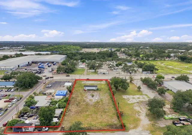 Photo 2 of Land for sale at 4946 E Hillsborough Ave, Tampa, FL 33610 | MLS# TB8542461 | Listing updated on 2026-08-27
