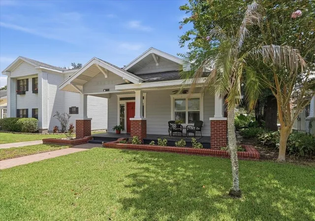 Photo 3 of Sale Pending at 1030 South Blvd, Lakeland, FL 33803 | MLS# L4964557 | Listing updated on 2026-08-28