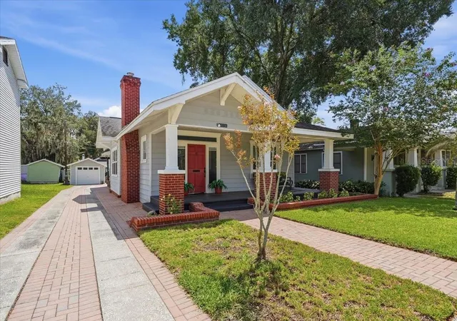 Photo 4 of Sale Pending at 1030 South Blvd, Lakeland, FL 33803 | MLS# L4964557 | Listing updated on 2026-08-28