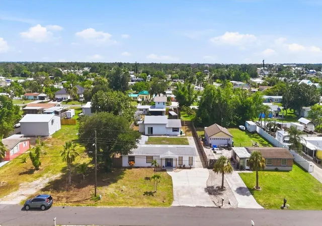 Photo 1 of Single family home for sale at 1157 South Ln, Englewood, FL 34224 | MLS# D6148555 | Listing updated on 2026-08-29