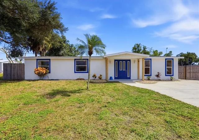 Photo 2 of Single family home for sale at 1157 South Ln, Englewood, FL 34224 | MLS# D6148555 | Listing updated on 2026-08-29