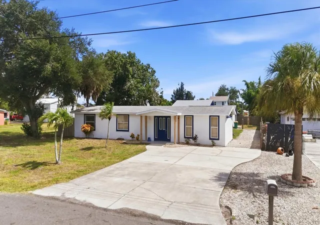 Photo 48 of Single family home for sale at 1157 South Ln, Englewood, FL 34224 | MLS# D6148555 | Listing updated on 2026-08-29