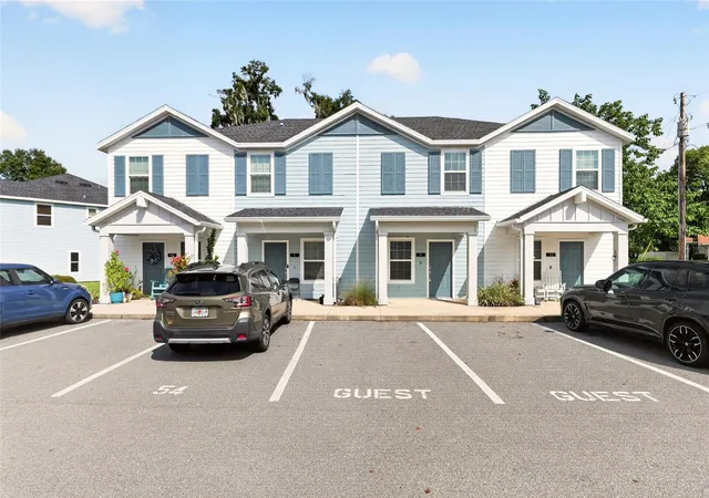 Photo 1 of Townhouse for sale at 3409 Sw 34Th Avenue Cir #9, Ocala, FL 34474 | MLS# OM731080 | Listing updated on 2026-08-29