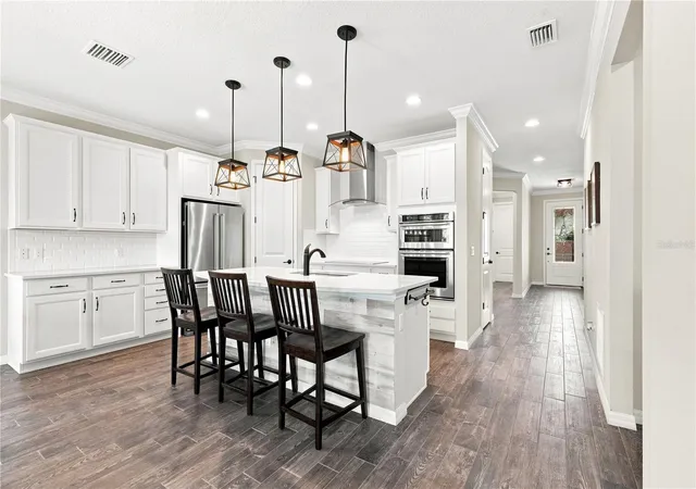 Photo 2 of Single family home for sale at 7278 Twilight Bay Dr, Winter Garden, FL 34787 | MLS# O6436600 | Listing updated on 2026-09-02