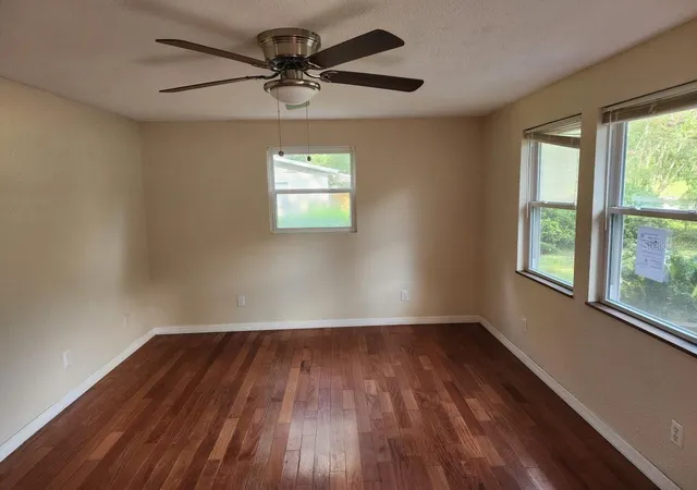 2nd image of 2861 Se 18th Ave, Gainesville, FL 32641 | MLS# GC543008