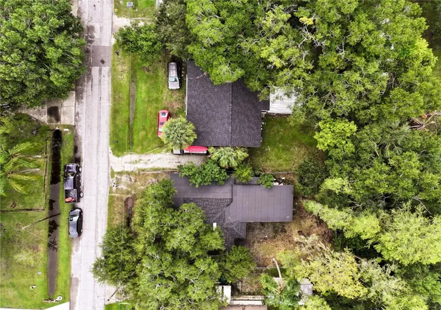 Photo 15 of Single family home for sale at 919 W Hiawatha St, Tampa, FL 33604 | MLS# TB8542464 | Listing updated on 2026-09-04