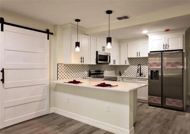 Photo 3 of Single family home for sale at 919 W Hiawatha St, Tampa, FL 33604 | MLS# TB8542464 | Listing updated on 2026-09-04