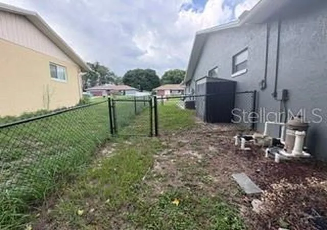 5th image of 216 W Goldentuft Ct, Beverly Hills, FL 34465 | MLS# OM731081