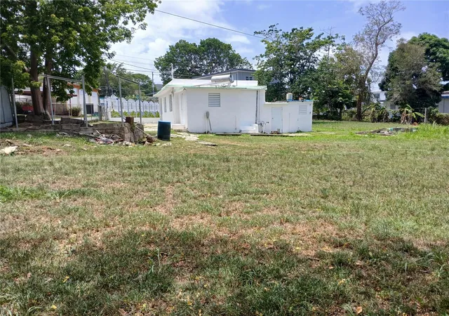 Photo 3 of Sale Pending at 72 Com Aguas Claras, Ceiba, PR 00735 | MLS# PR9123704 | Listing updated on 2026-09-03
