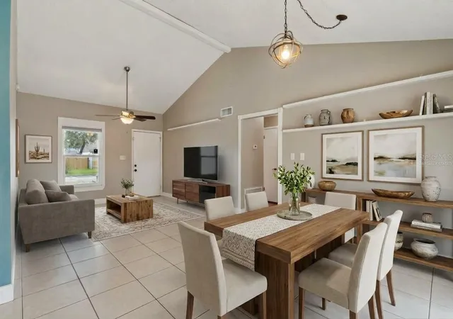 Photo 4 of Single family home for sale at 203 Cottonwood Dr, Winter Springs, FL 32708 | MLS# O6436607 | Listing updated on 2026-10-08