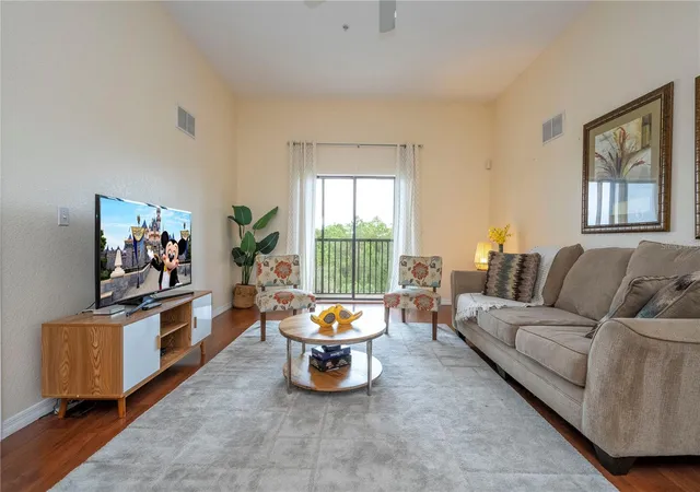 Listing Photo 1 - Condo for sale in building located at 9051 Treasure Trove Ln, Kissimmee, FL 34747 - Unit #505