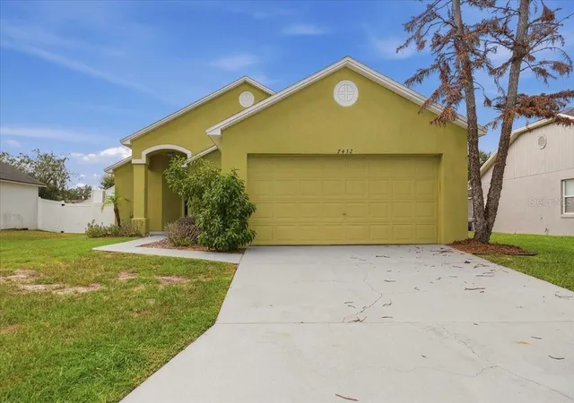 Photo 1 of Sale Pending at 7432 Jessamine Dr, Lakeland, FL 33810 | MLS# L4964558 | Listing updated on 2026-09-01