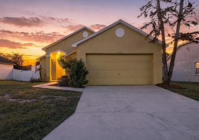 Photo 2 of Sale Pending at 7432 Jessamine Dr, Lakeland, FL 33810 | MLS# L4964558 | Listing updated on 2026-09-01