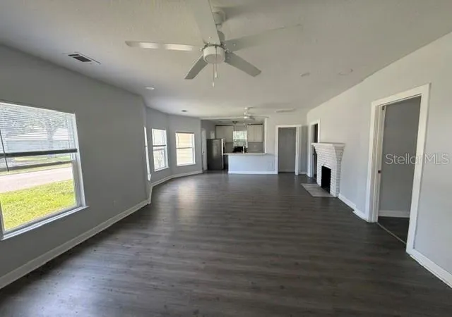 Photo 2 of Single family home for sale at 295 S Oak Ave, Bartow, FL 33830 | MLS# S5156314 | Listing updated on 2026-08-26