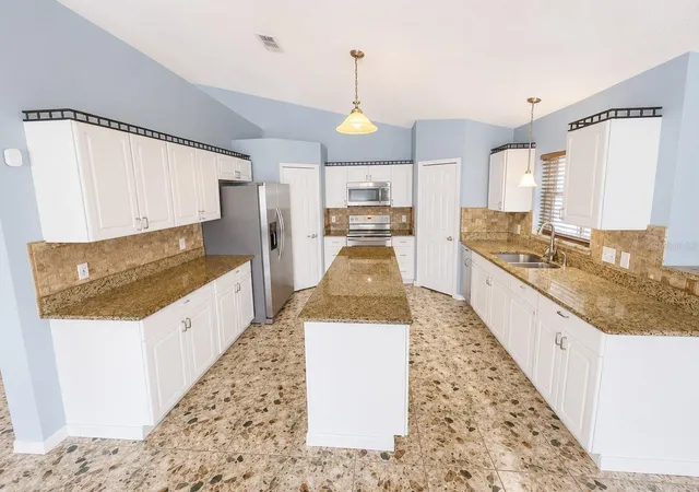 Photo 3 of Single family home for sale at 309 Alegriano Ct, Kissimmee, FL 34758 | MLS# S5156315 | Listing updated on 2026-08-26