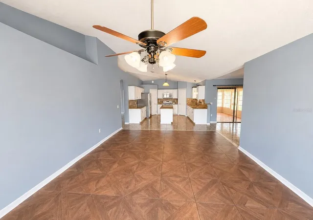 Photo 4 of Single family home for sale at 309 Alegriano Ct, Kissimmee, FL 34758 | MLS# S5156315 | Listing updated on 2026-08-26