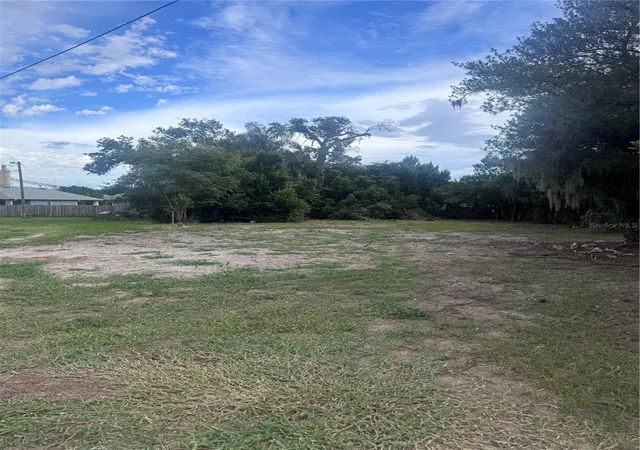 Photo 1 of Land for sale at 232 C St, Lake Wales, FL 33853 | MLS# L4964559 | Listing updated on 2026-09-26
