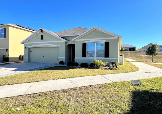 1st image of 120 Panda Wy, Davenport, FL 33837 | MLS# S5156319