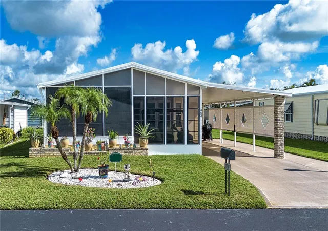 Manufactured home for sale at 363 Captains Ct, NORTH PORT, FL 34287 | MLS# A4704069