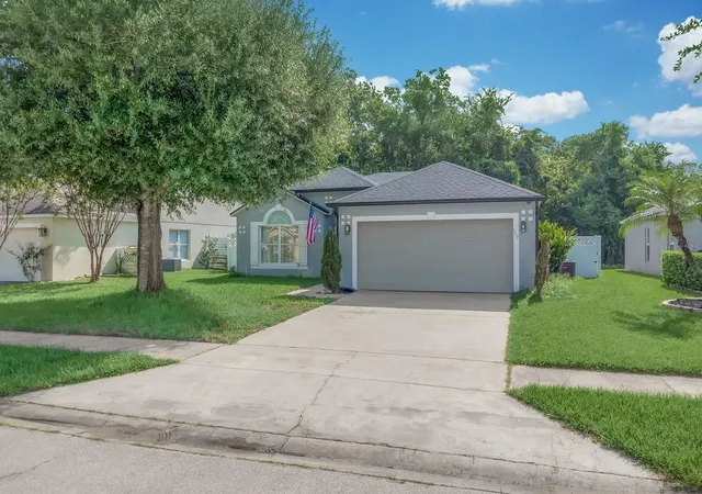 Photo 2 of Single family home for sale at 119 Crown Colony Wy, Sanford, FL 32771 | MLS# O6436623 | Listing updated on 2026-08-31