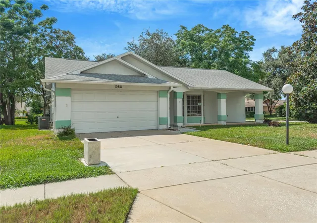 Photo 2 of Single family home for sale at 10811 Peppertree Ln, Port Richey, FL 34668 | MLS# TB8542520 | Listing updated on 2026-08-29