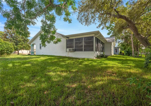 Photo 4 of Single family home for sale at 10811 Peppertree Ln, Port Richey, FL 34668 | MLS# TB8542520 | Listing updated on 2026-08-29