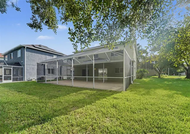 Photo 15 of Single family home for sale at 19431 Sandy Springs Cir, Lutz, FL 33558 | MLS# O6436646 | Listing updated on 2026-09-02