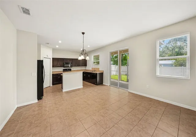 Photo 3 of Single family home for sale at 1102 Canyon Oaks Dr, Brandon, FL 33510 | MLS# O6436647 | Listing updated on 2026-08-29