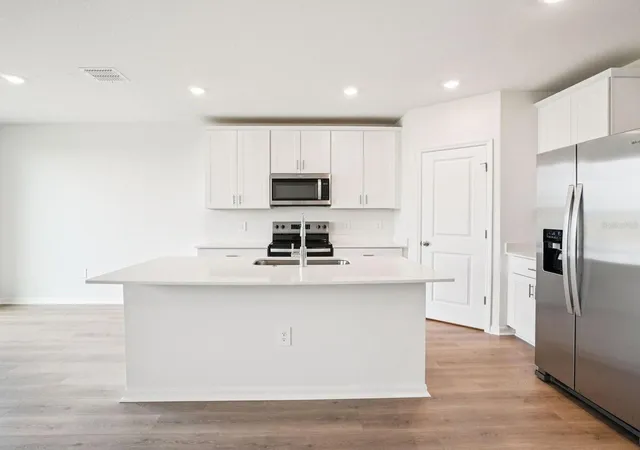 Photo 3 of Single family home for sale at 3308 Rocks River Rd, Davenport, FL 33837 | MLS# TB8542529 | Listing updated on 2026-08-29