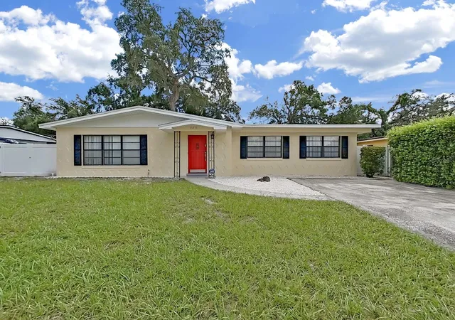 Photo 2 of Single family home for sale at 4411 Bass St, Tampa, FL 33617 | MLS# TB8542538 | Listing updated on 2026-09-12