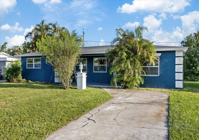Photo 1 of Single family home for sale at 2698 46th Ave N, St Petersburg, FL 33714 | MLS# W7888912 | Listing updated on 2026-08-27