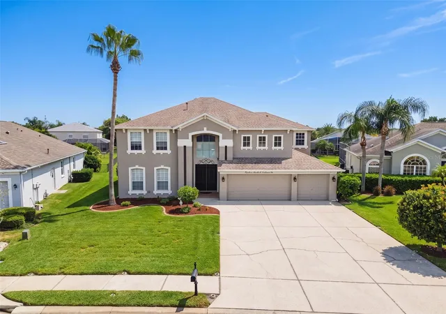 Photo 1 of Single family home for sale at 1900 Cardamon Dr, Trinity, FL 34655 | MLS# W7888913 | Listing updated on 2026-10-01