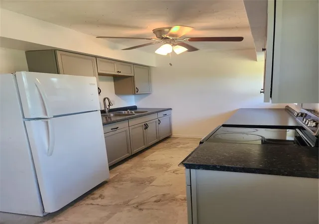 Photo 4 of Single family home for sale at 232 E Washingtonia St, Lake Placid, FL 33852 | MLS# C7529988 | Listing updated on 2026-09-08