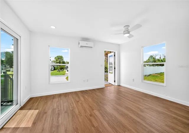 Photo 3 of Single family home for sale at 1741 Winstan Ave, Englewood, FL 34223 | MLS# C7529989 | Listing updated on 2026-10-07