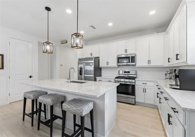 Photo 3 of Single family home for sale at 1003 Waterline Ct, Sarasota, FL 34240 | MLS# A4704078 | Listing updated on 2026-09-13