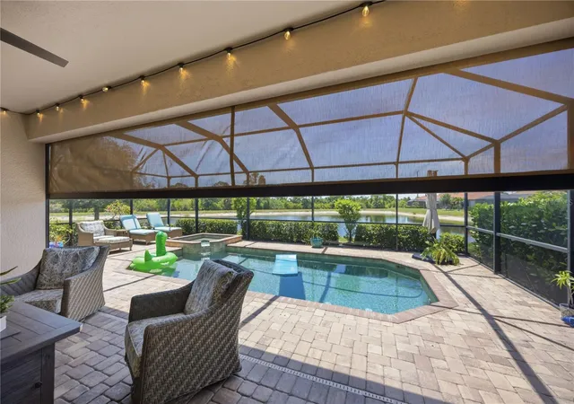 Photo 2 of Single family home for sale at 13834 Vancanza Dr, Venice, FL 34293 | MLS# A4704082 | Listing updated on 2026-09-13